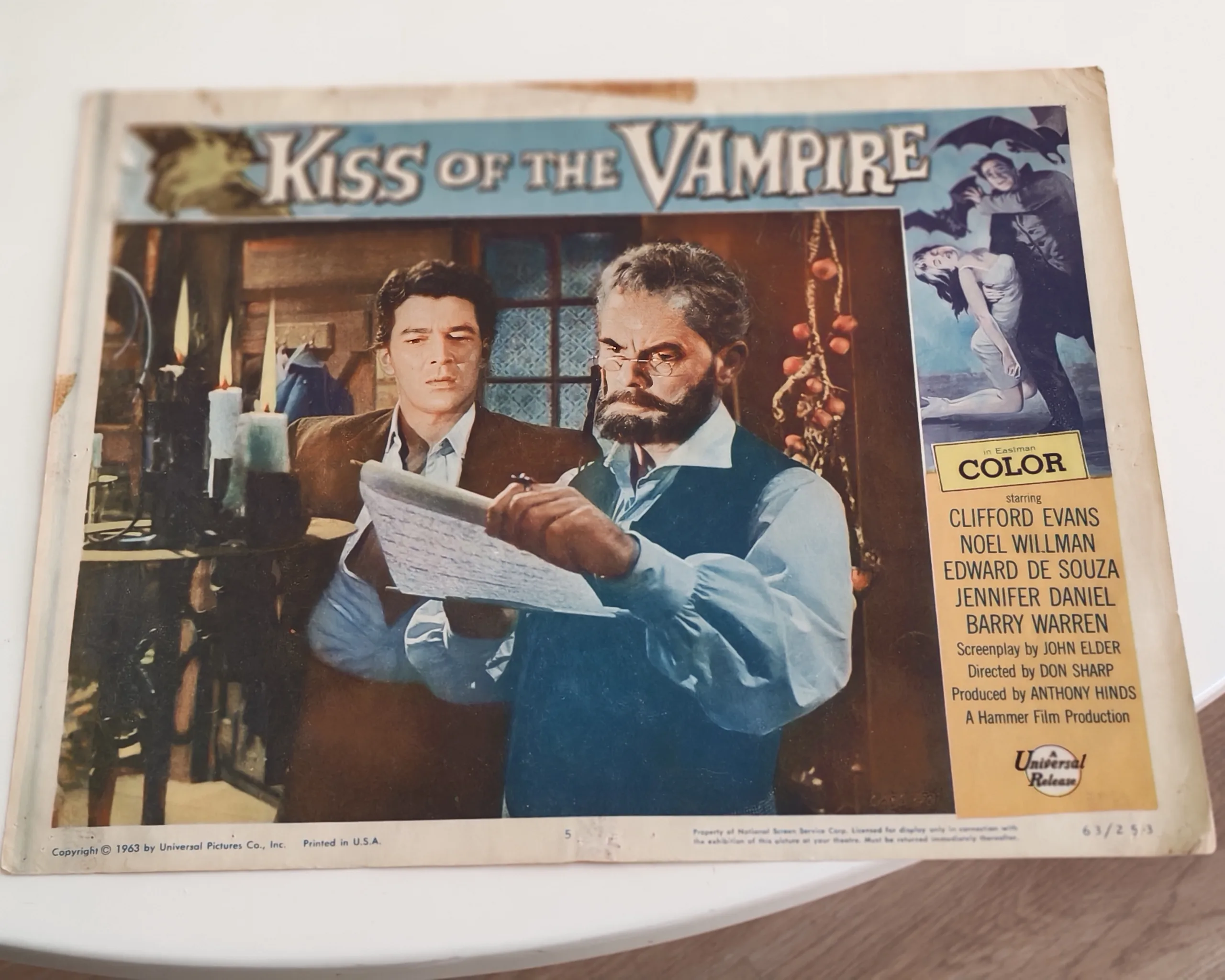 lobby card anglais
