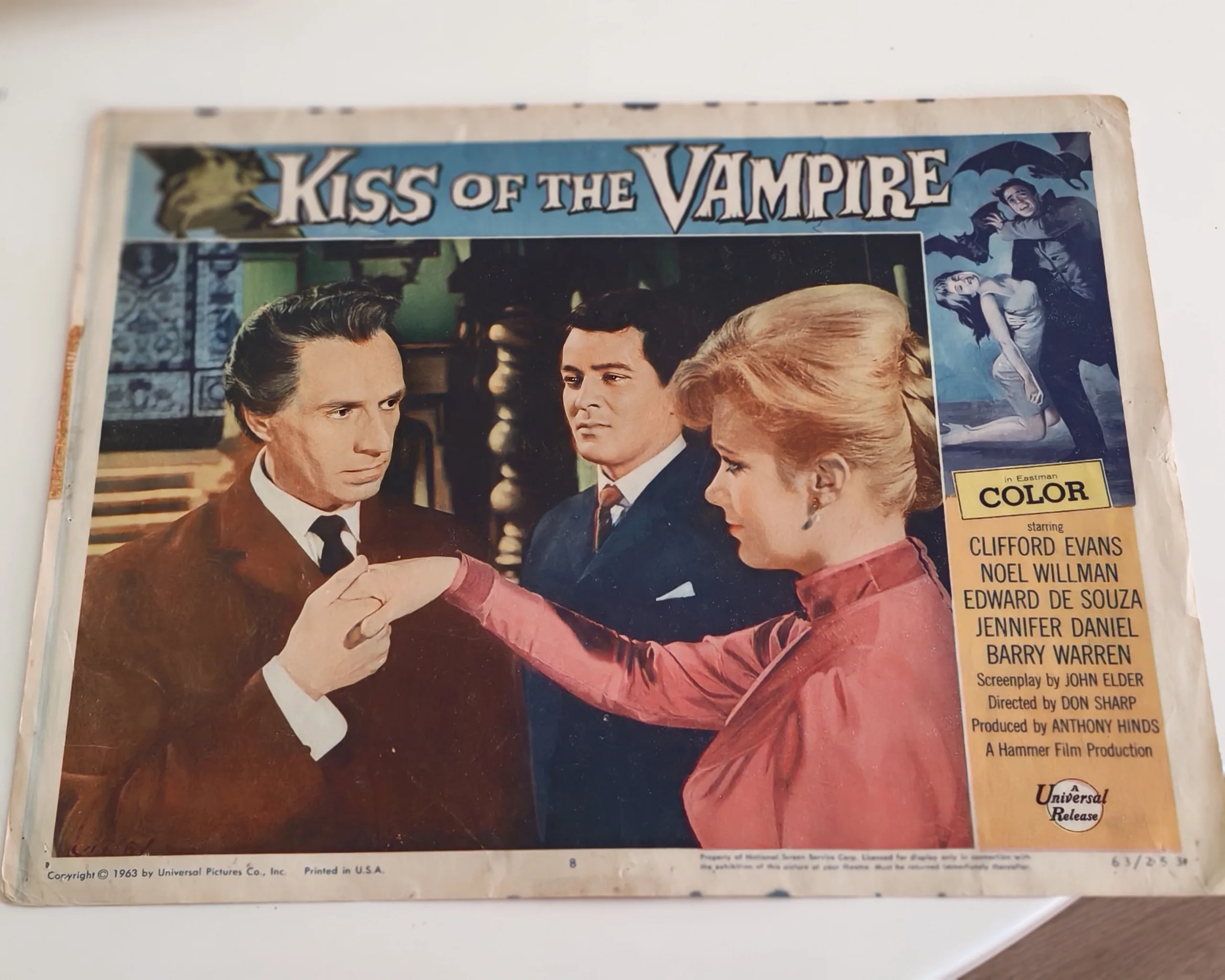 lobby card anglais